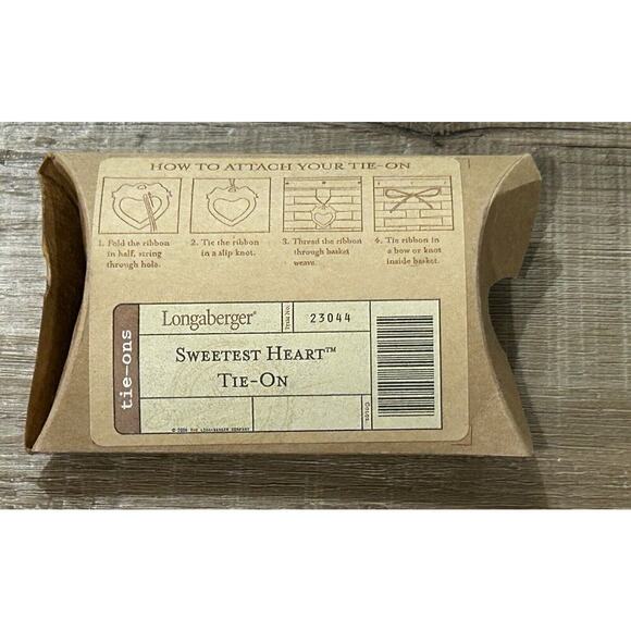Longaberger Sweetest Heart Tie On NEW Pewter Valentines ornament - Picture 2 of 3